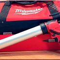 Монтажный клеевой пистолет аккумуляторный MILWAUKEE M12 PCG 600A-201B